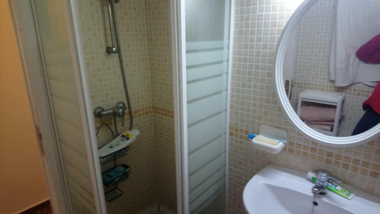 Apartamento Навасерада Екстериор снимка
